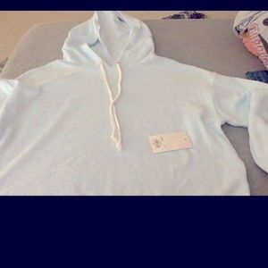 long sleeve sweatshirt